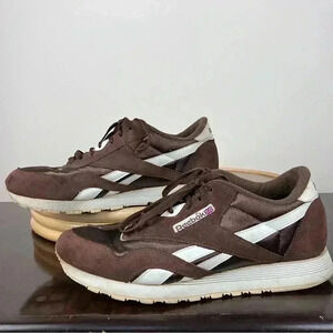 VTG Reebok Men's Sz. 9.5 Brown Nylon and Suede Classic Sneakers Y2K